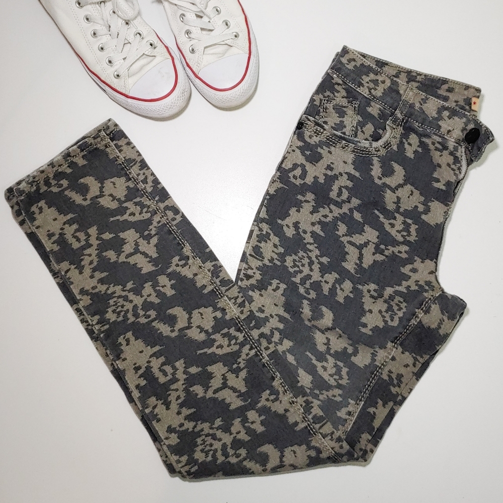 Vanilla Star Skinny Camouflage Jeans